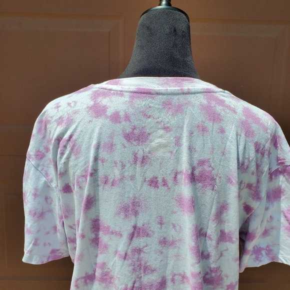 Barbie Women's Tie-Dyed Graphic Short Sleeve Crewneck T-Shirt Size XL EUC - Picture 9 of 14